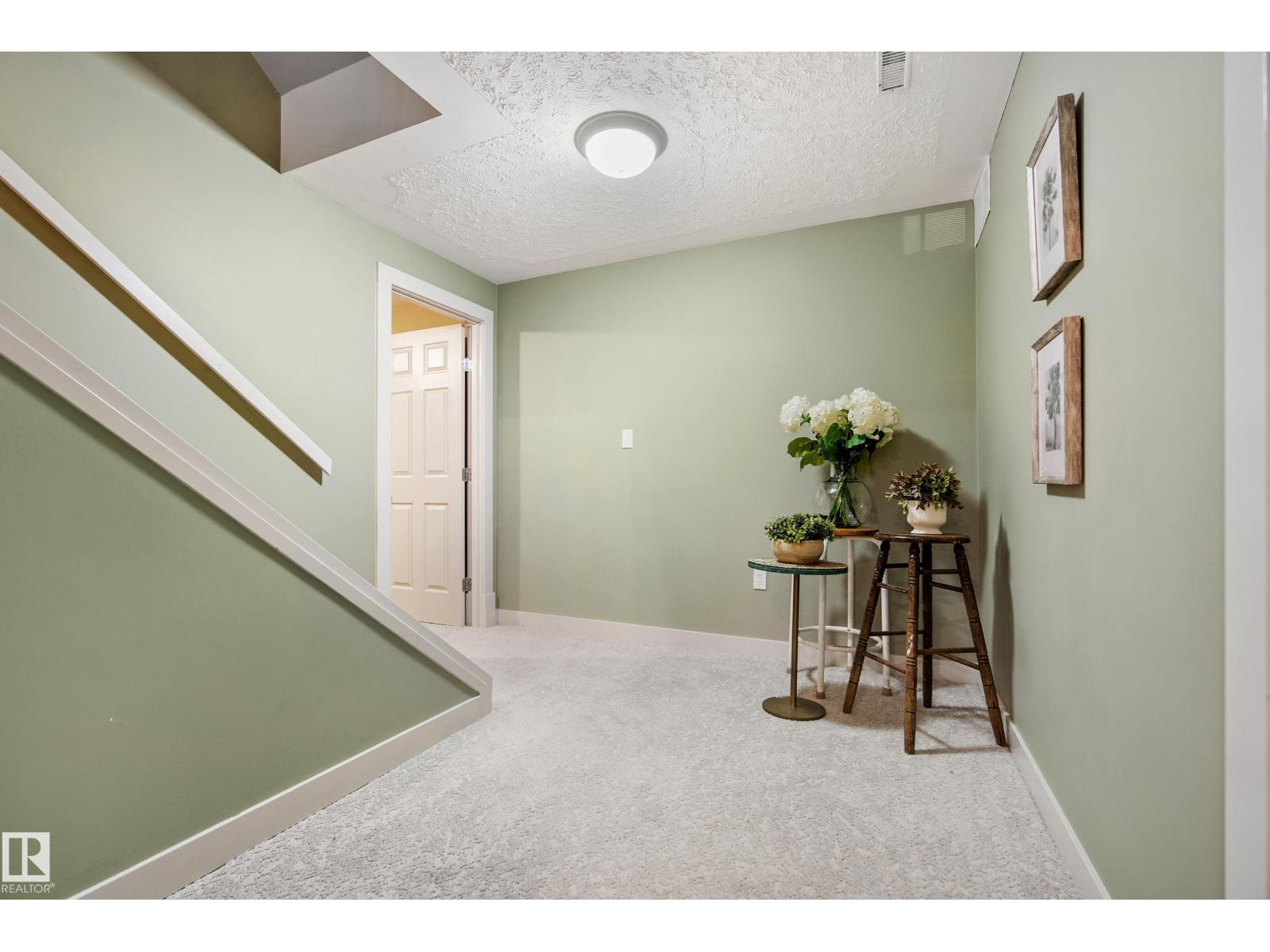 7135 81 ST NW, photo 54 of 75