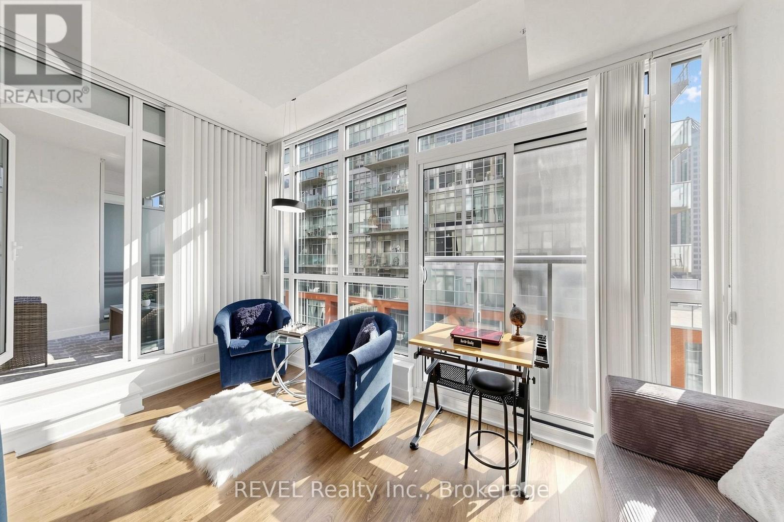 705- 30 Nelson Street, Toronto, ON photo 13