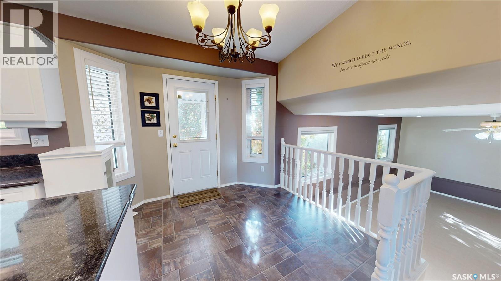 803 Swan CRESCENT, Saskatoon — photo 8