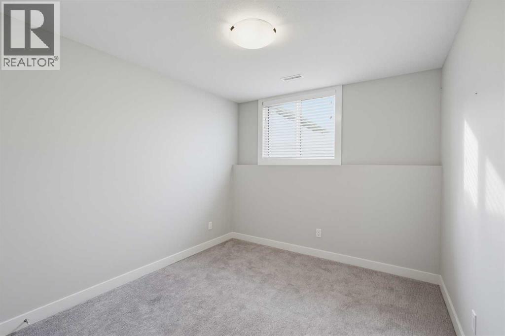 75 Ellington Crescent, photo 19 of 23