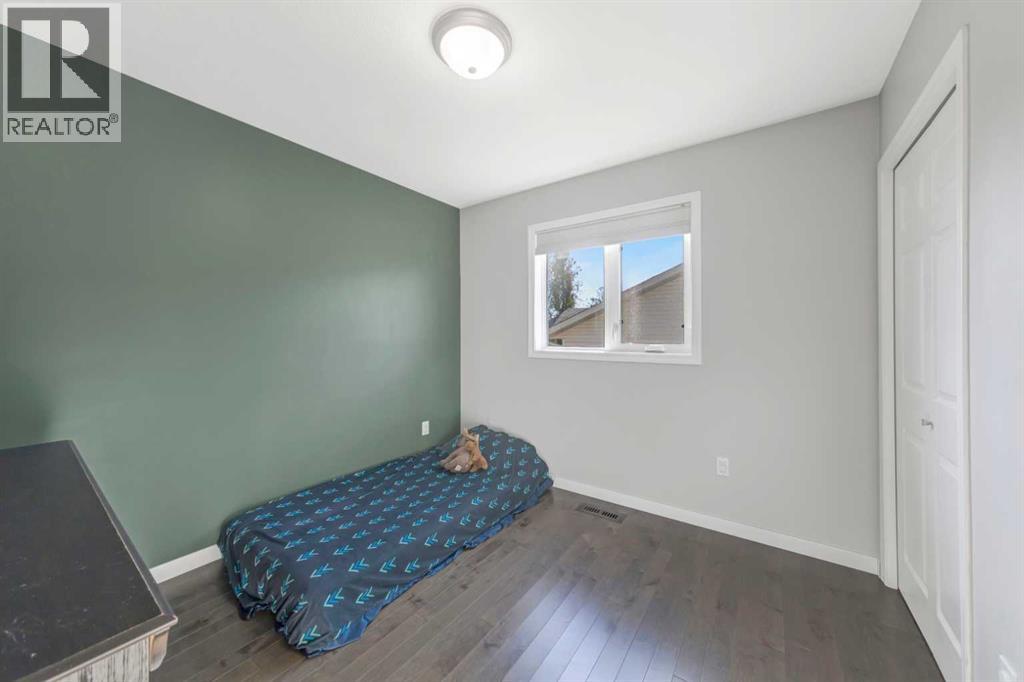 4007 67 Avenue, photo 16 of 36