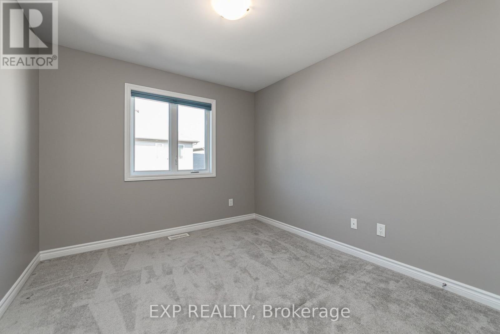 Commercial Properties for Sale in Ottawa – 811 LOOSESTRIFE WAY – By Peter Sagos - Image 19