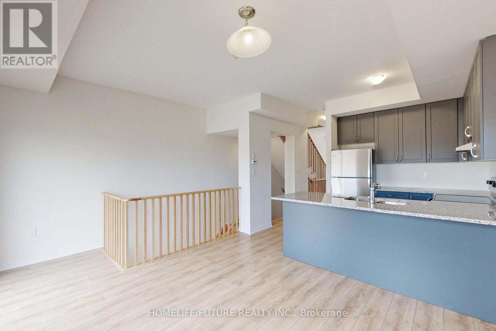 25- 247 Danzatore Path, Oshawa, ON photo 13