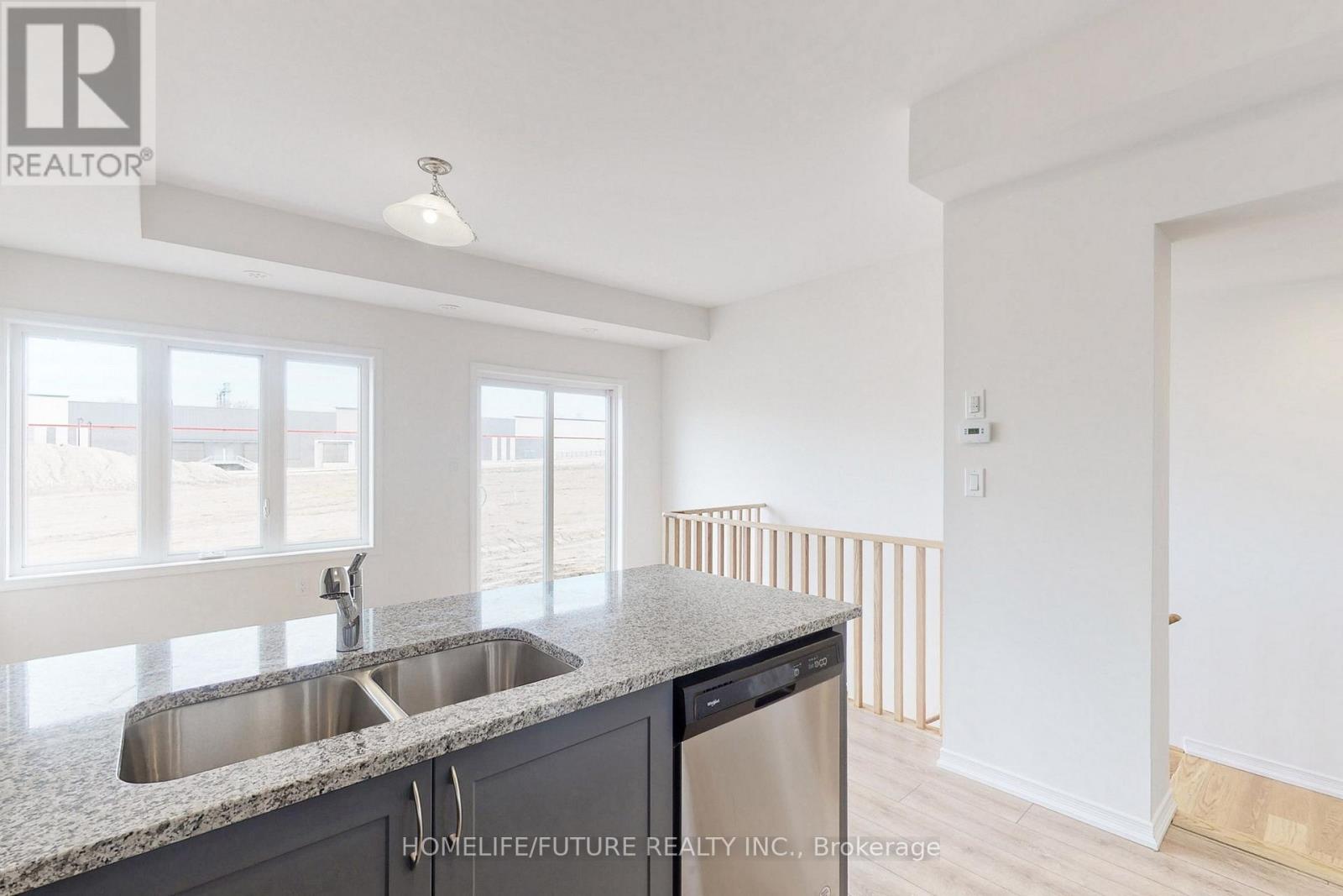25- 247 Danzatore Path, Oshawa, ON photo 19