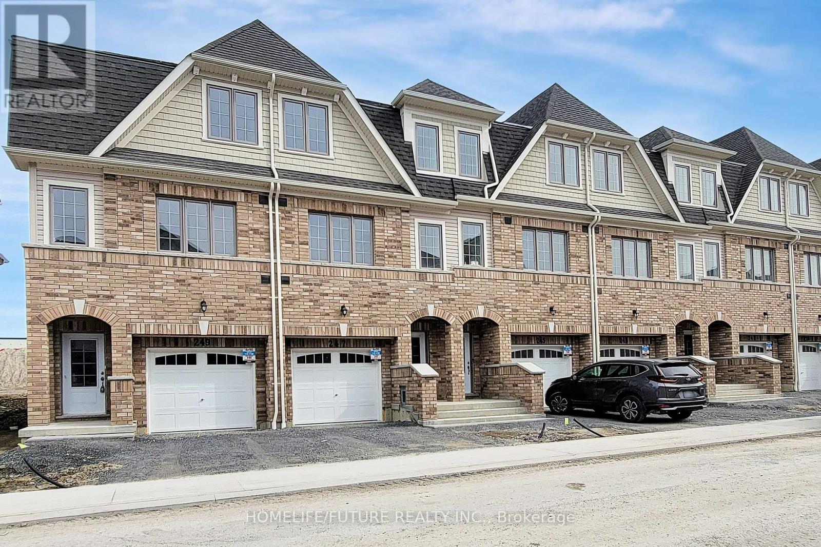 25- 247 Danzatore Path, Oshawa, ON photo 3