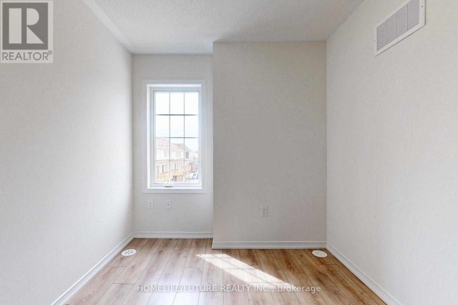 25- 247 Danzatore Path, Oshawa, ON photo 36