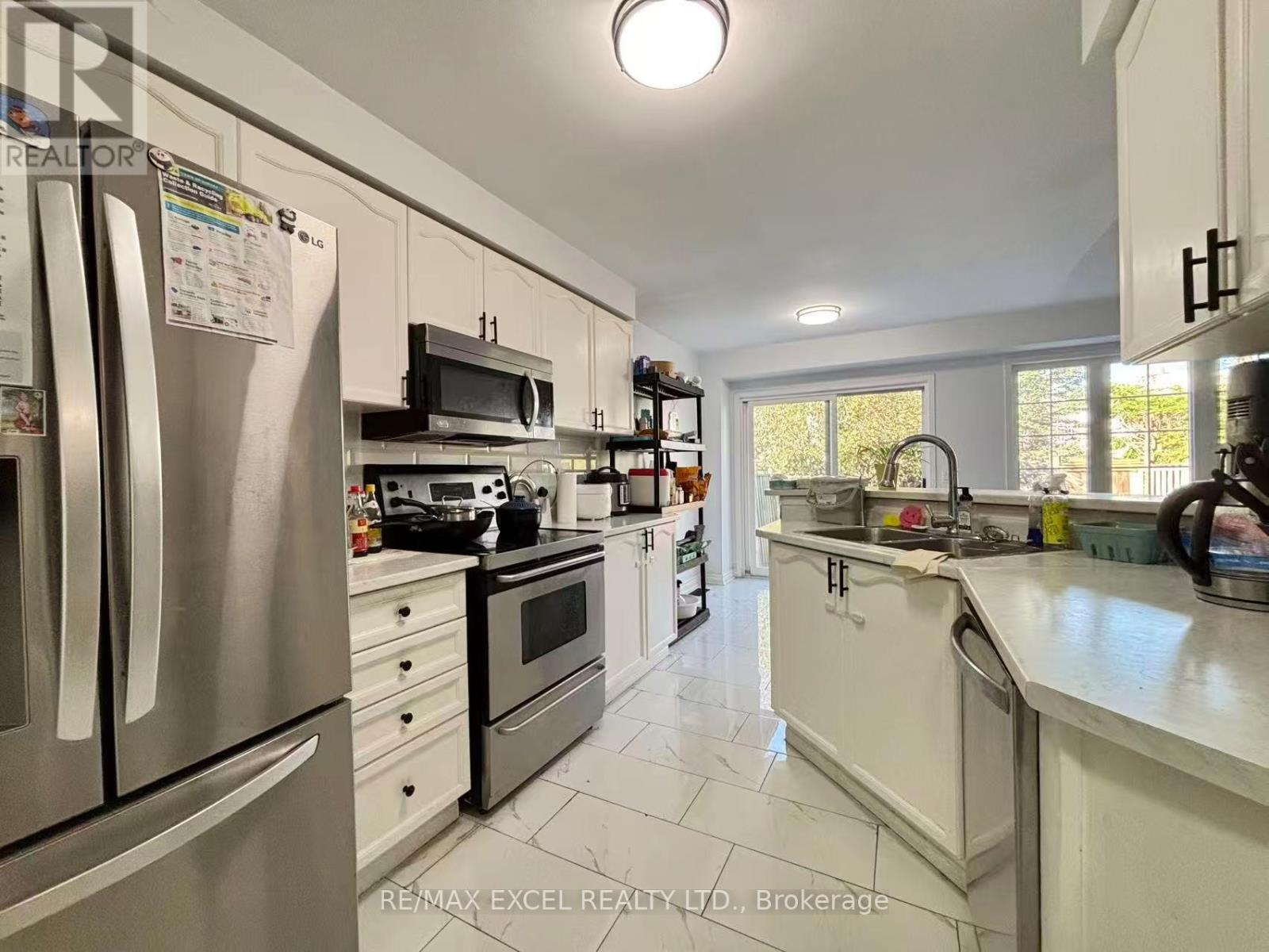 88 MILLCLIFF CIRCLE, Aurora (Aurora Grove) — photo 2