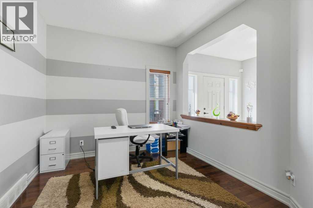 30 Aspen Stone Road SW, Calgary — photo 4