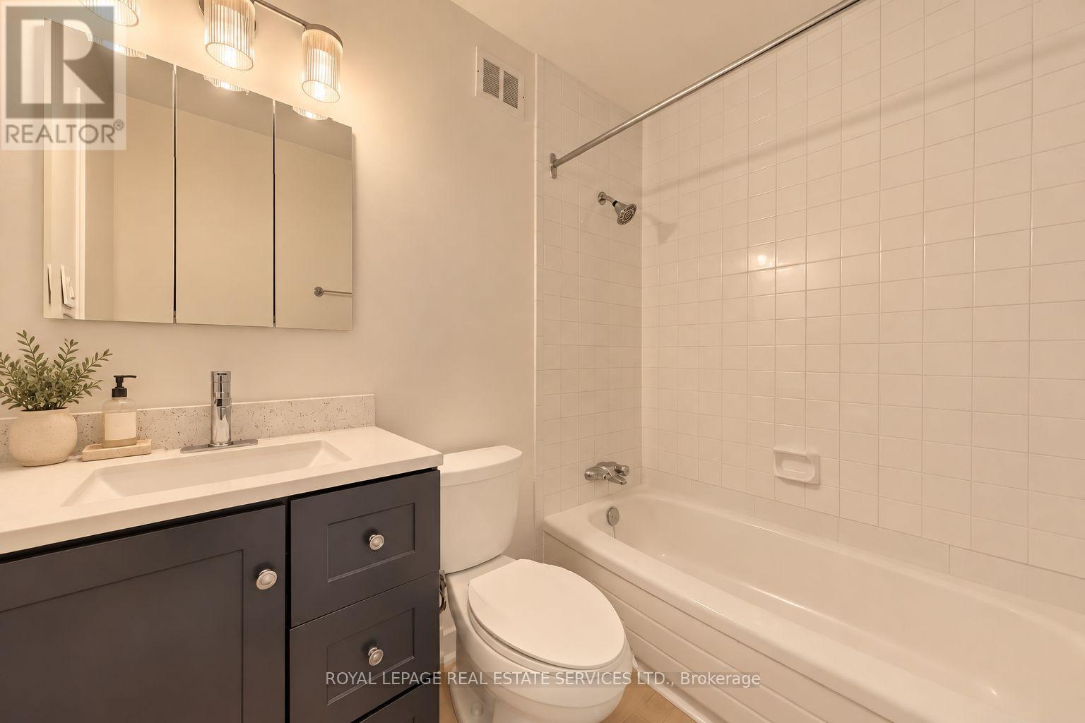 208- 2001 Bonnymede Drive, Mississauga, ON photo 19