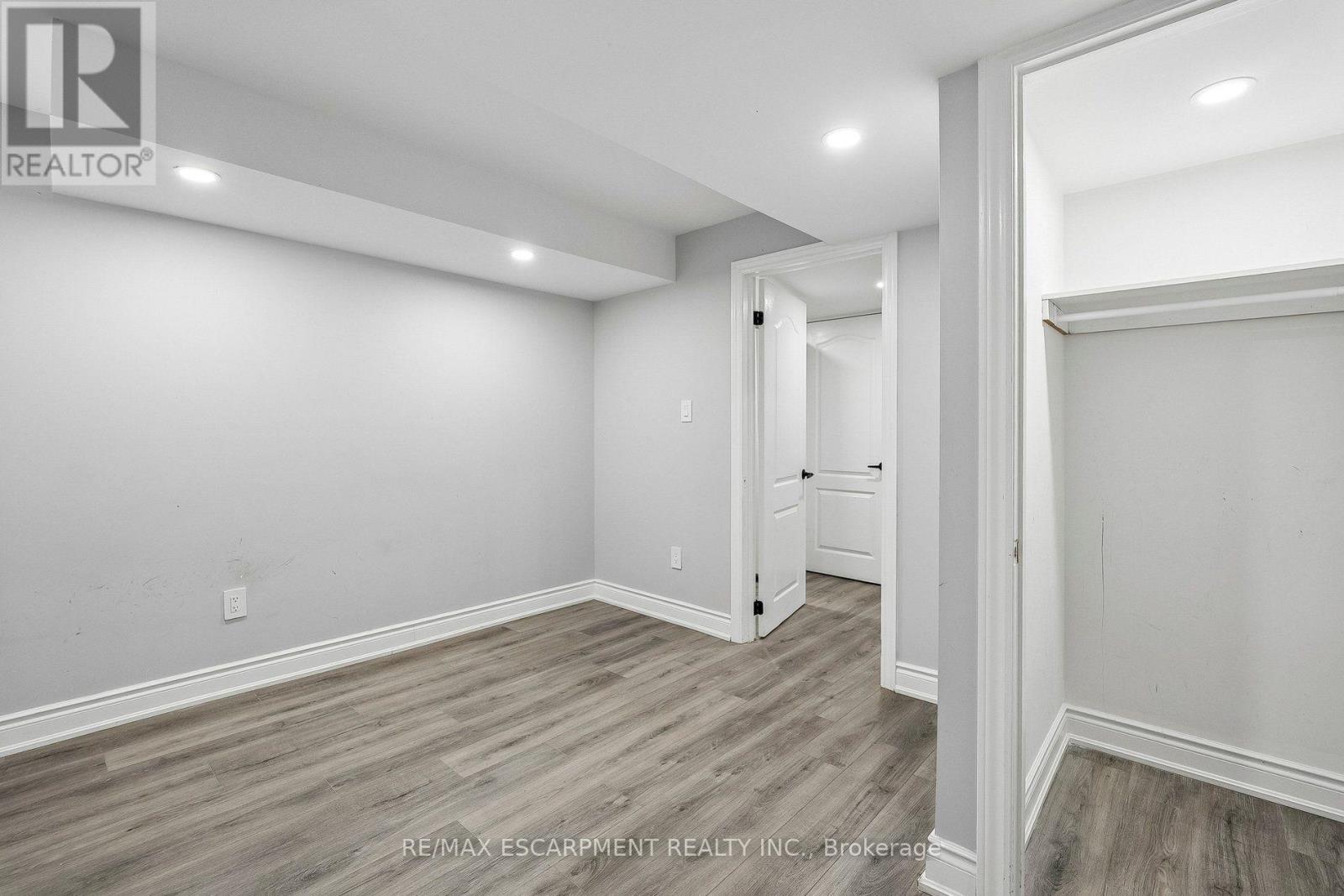 16 Alexandra Drive, Thorold, ON photo 31