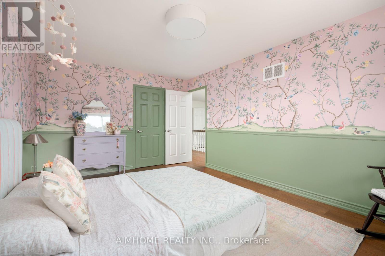 11 CARPENTER COURT - 31