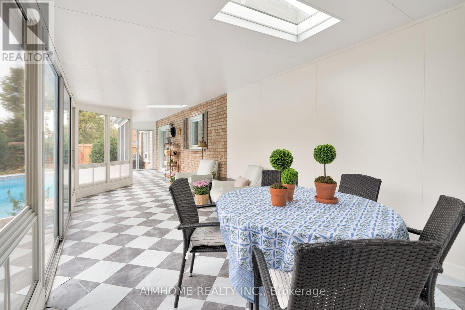 11 CARPENTER COURT - 40