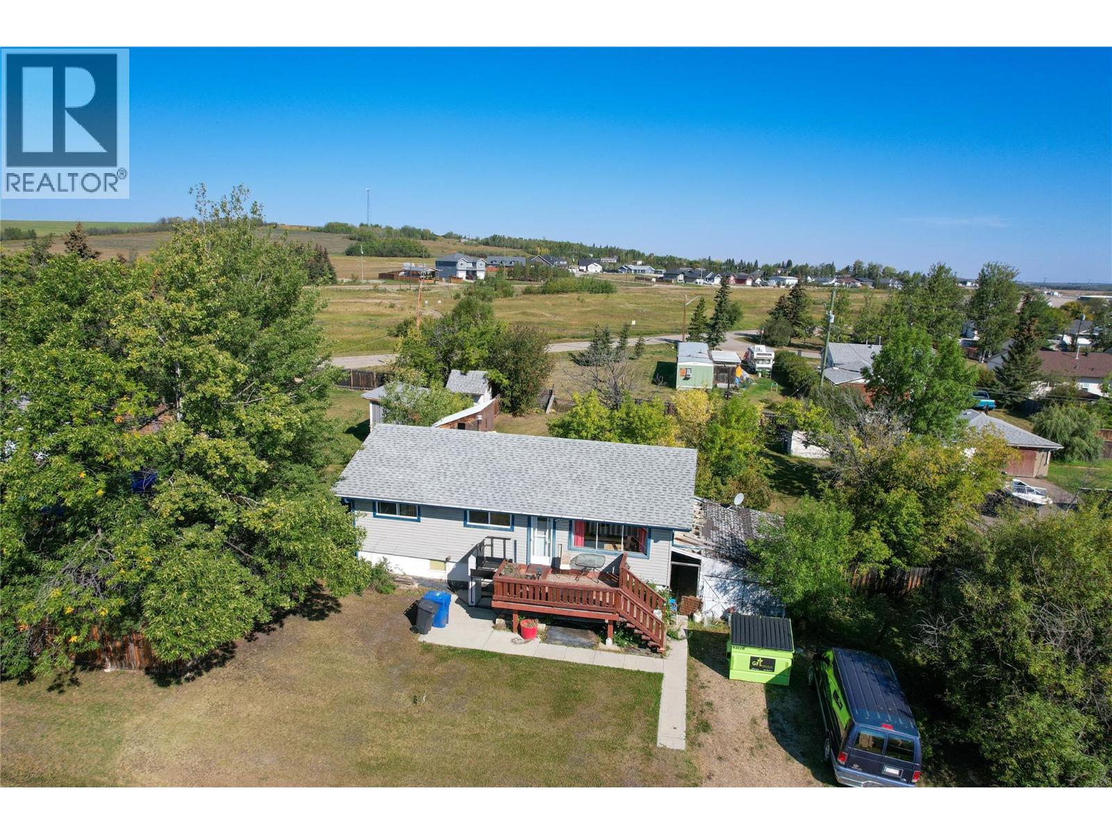 4810 48 Avenue, Pouce Coupe - Image 1