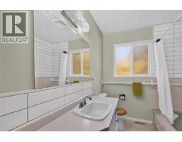 6381 Somenos Rd, Duncan, BC V9L4G1 Photo 29