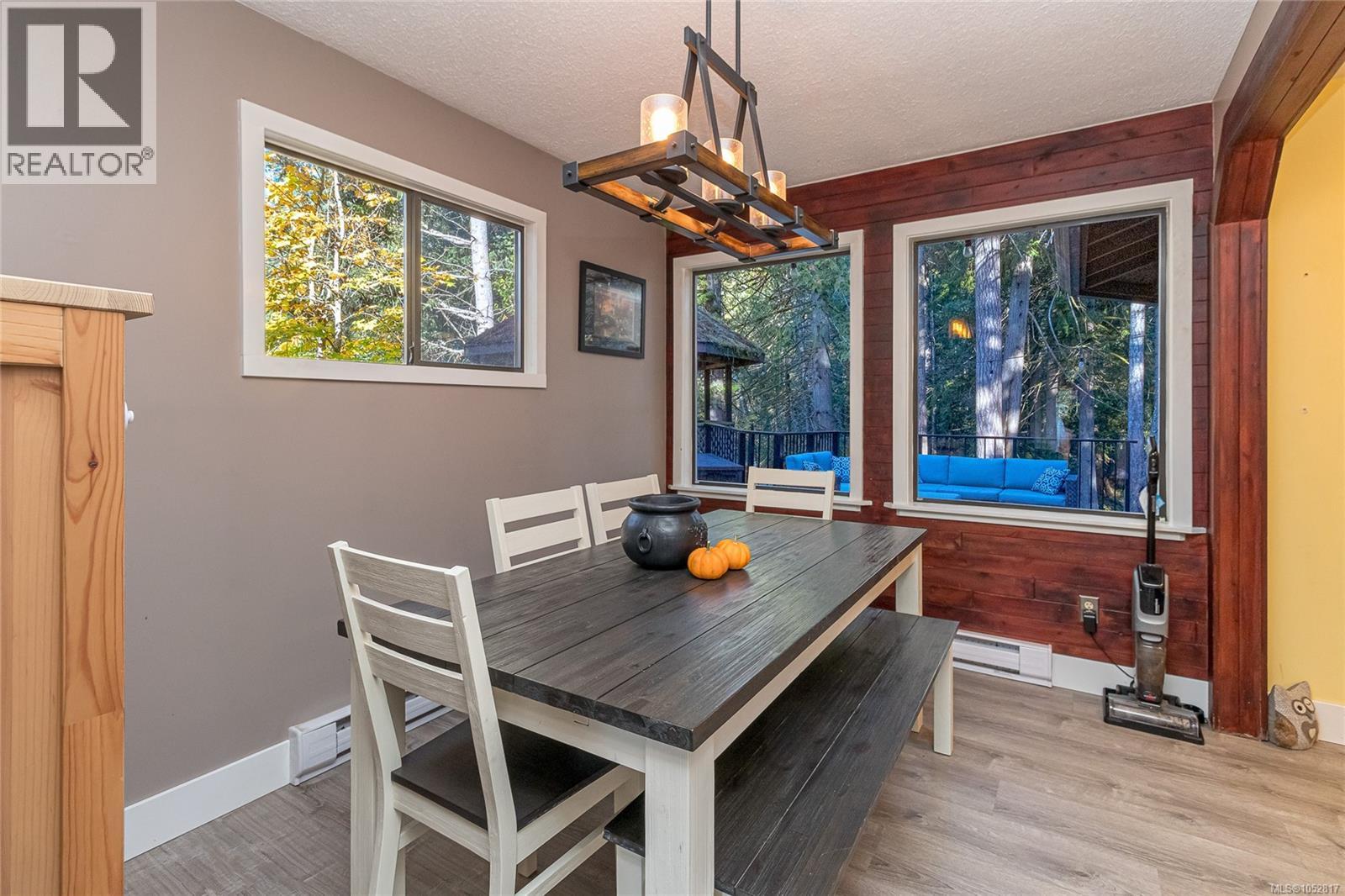  2335 Ravenhill Road, Shawnigan Lake