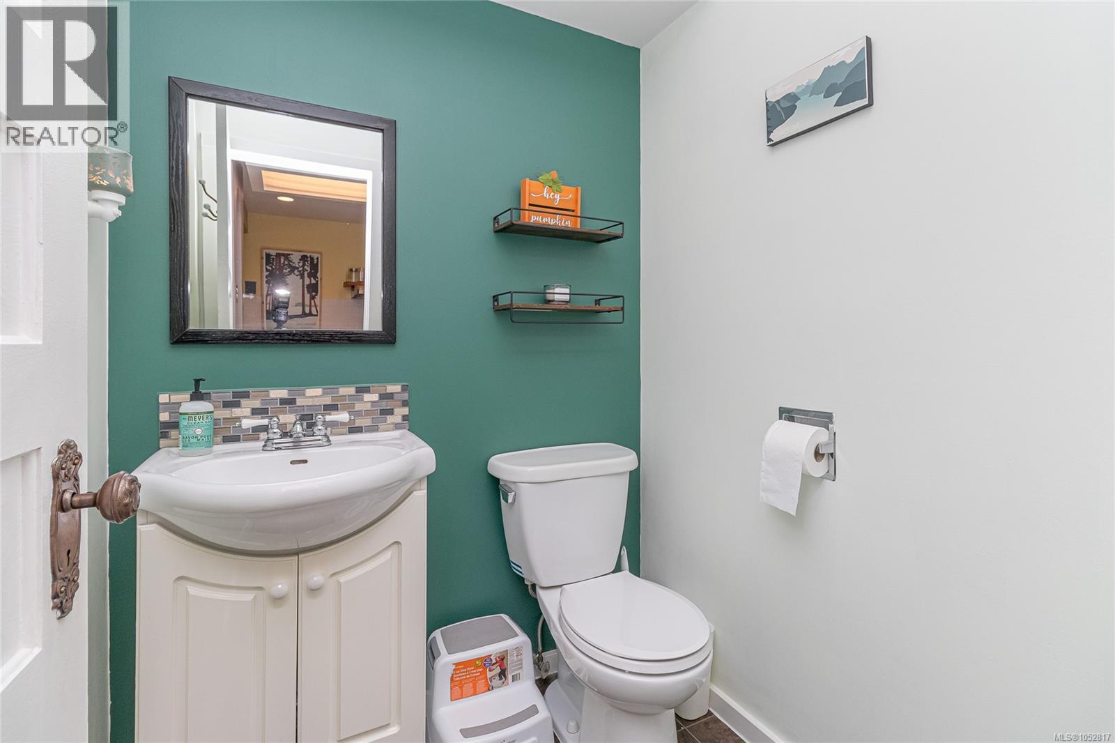  2335 Ravenhill Road, Shawnigan Lake