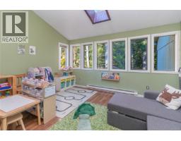 2335 Ravenhill Rd, Shawnigan Lake, BC V0R2W1 Photo 34