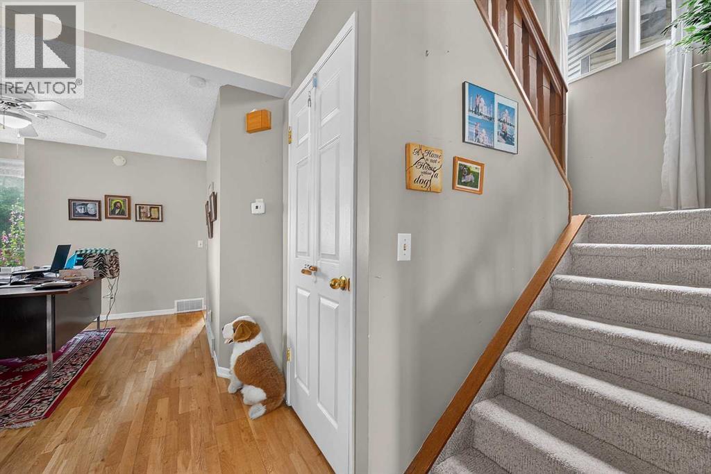 36 Templegreen Bay NE photo 26