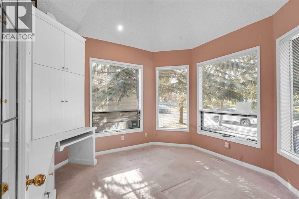 Private office with great natural light