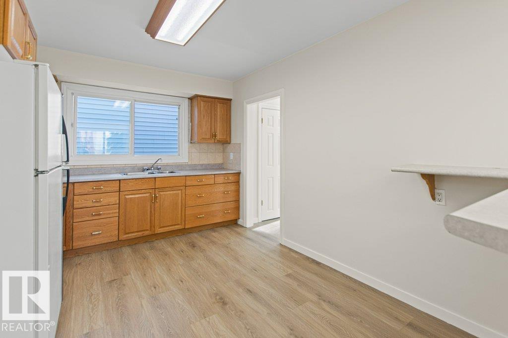 9640 74 AV NW, Edmonton — photo 20