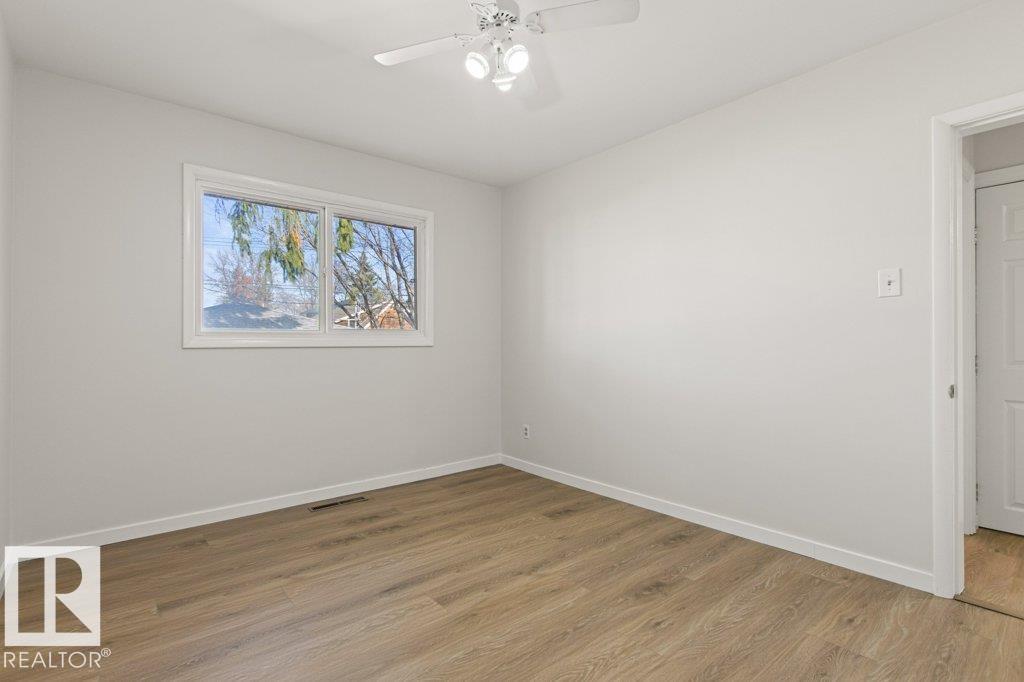 9640 74 AV NW, Edmonton — photo 32