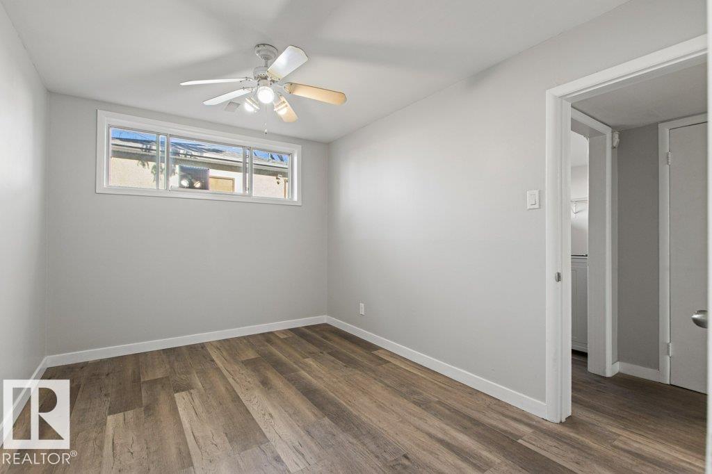 9640 74 AV NW - 38