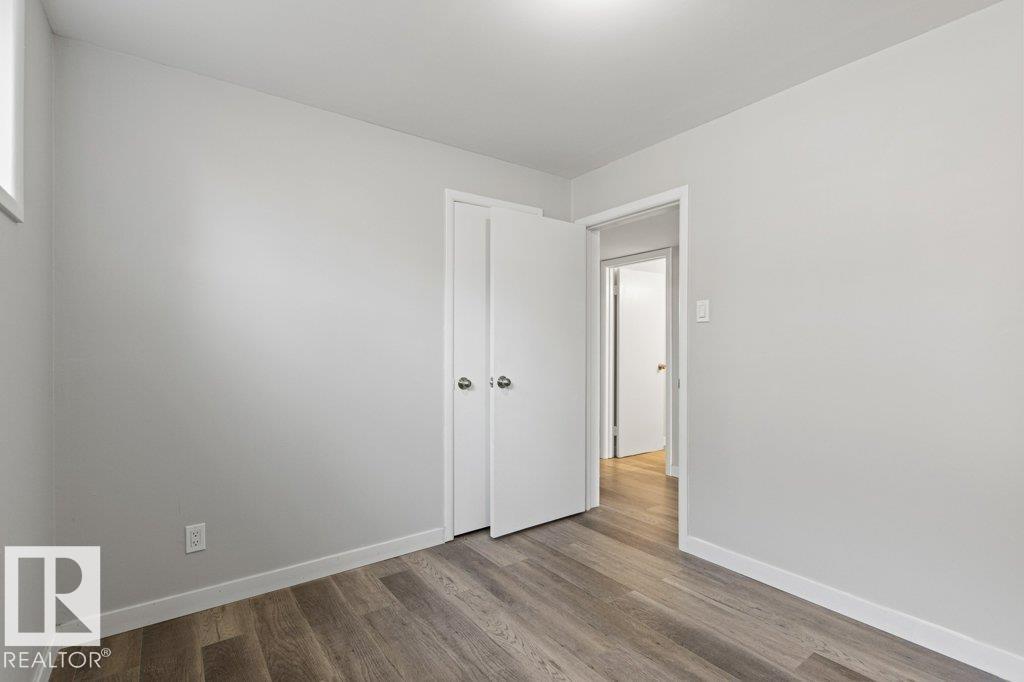 9640 74 AV NW - 51