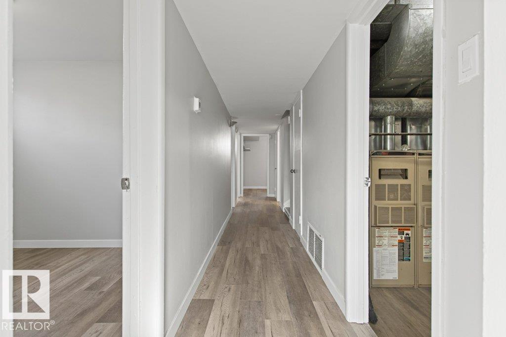 9640 74 AV NW - 57