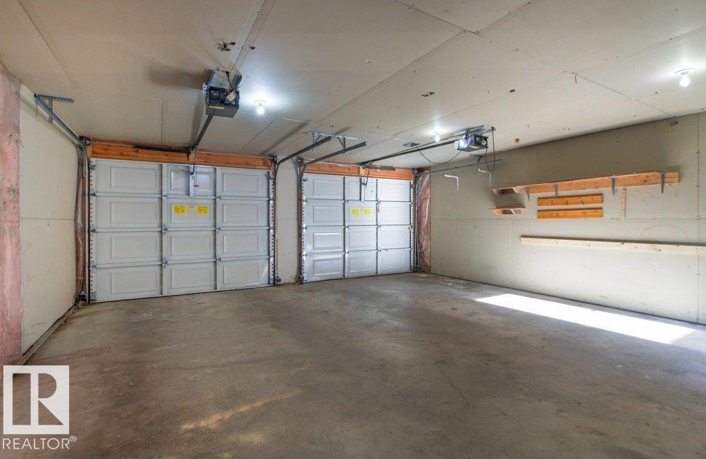 9640 74 AV NW - 62