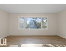 9640 74 Av Nw, Edmonton, AB T6E1E6 Photo 12
