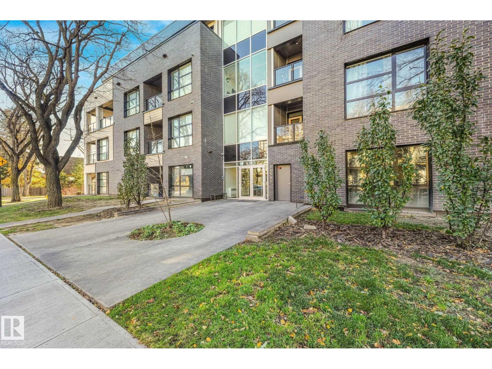 #210 11503 76 AV NW, Edmonton, Alberta, T6G0K6