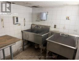 654 Spadina Avenue, Toronto, ON M5S2H7 Photo 8