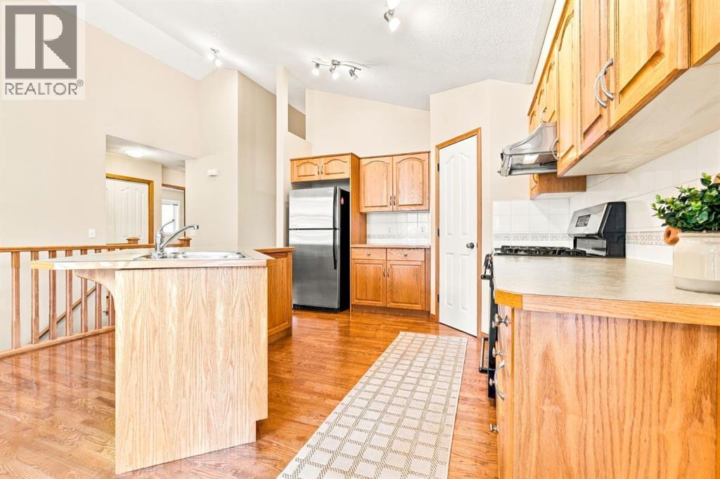 371 Banister Drive, Okotoks — photo 11