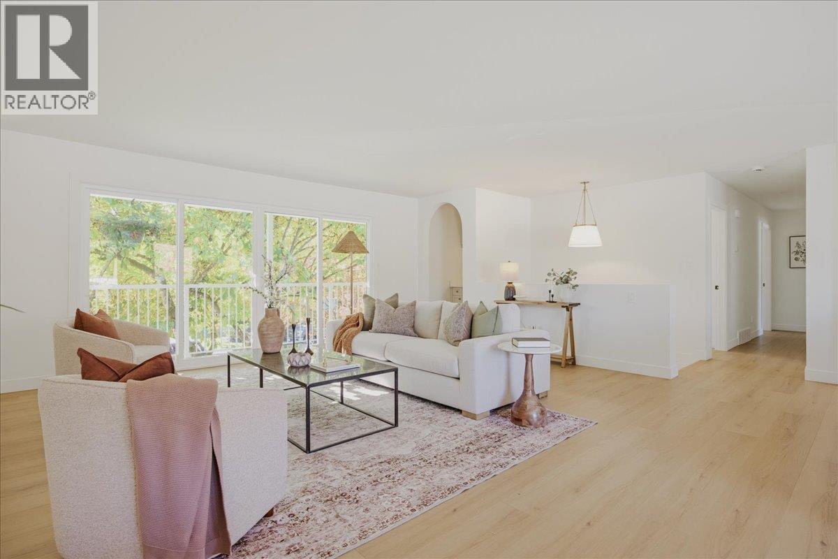 21819 DOVER ROAD, Maple Ridge - Image 1