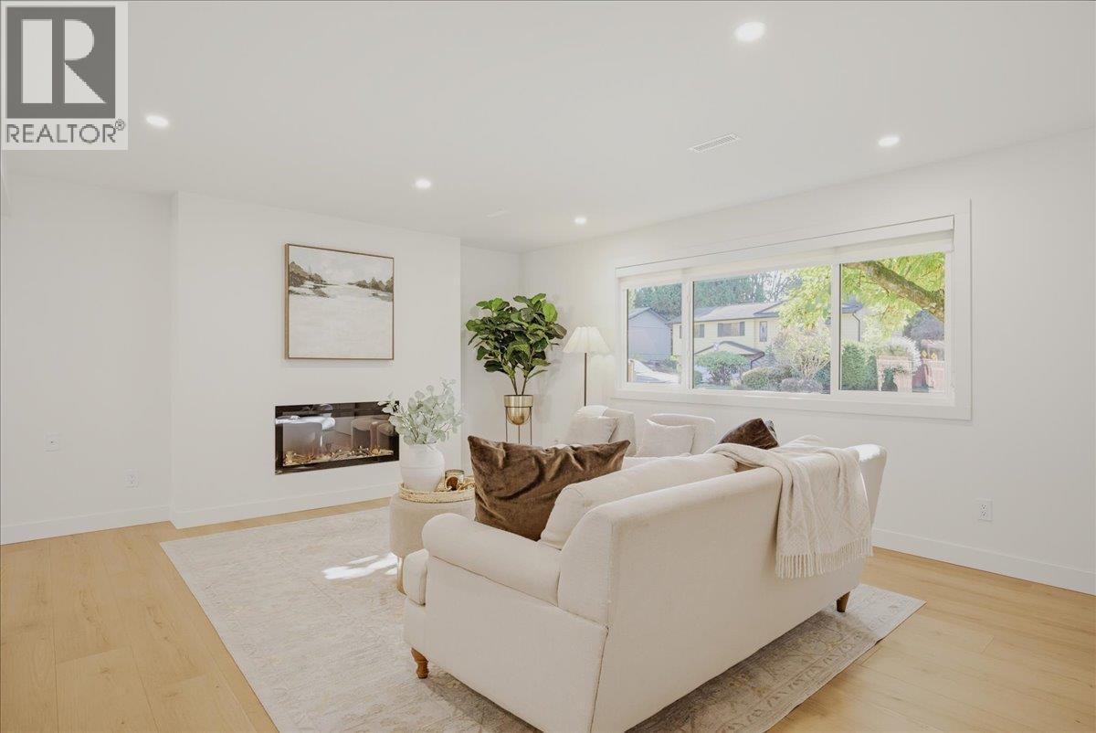 21819 DOVER ROAD, Maple Ridge - Image 1