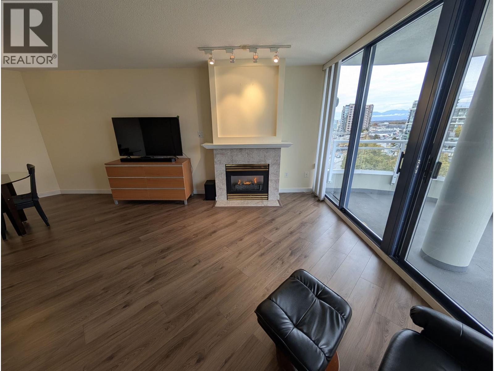 6080 MINORU Unit 8FL