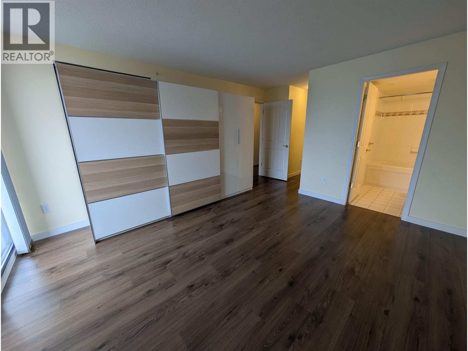 3 Bed, 2 Bath House for Rent in Richmond – 8FL 6080 MINORU ROAD, Richmond – MLS# R3178261 - Image 15