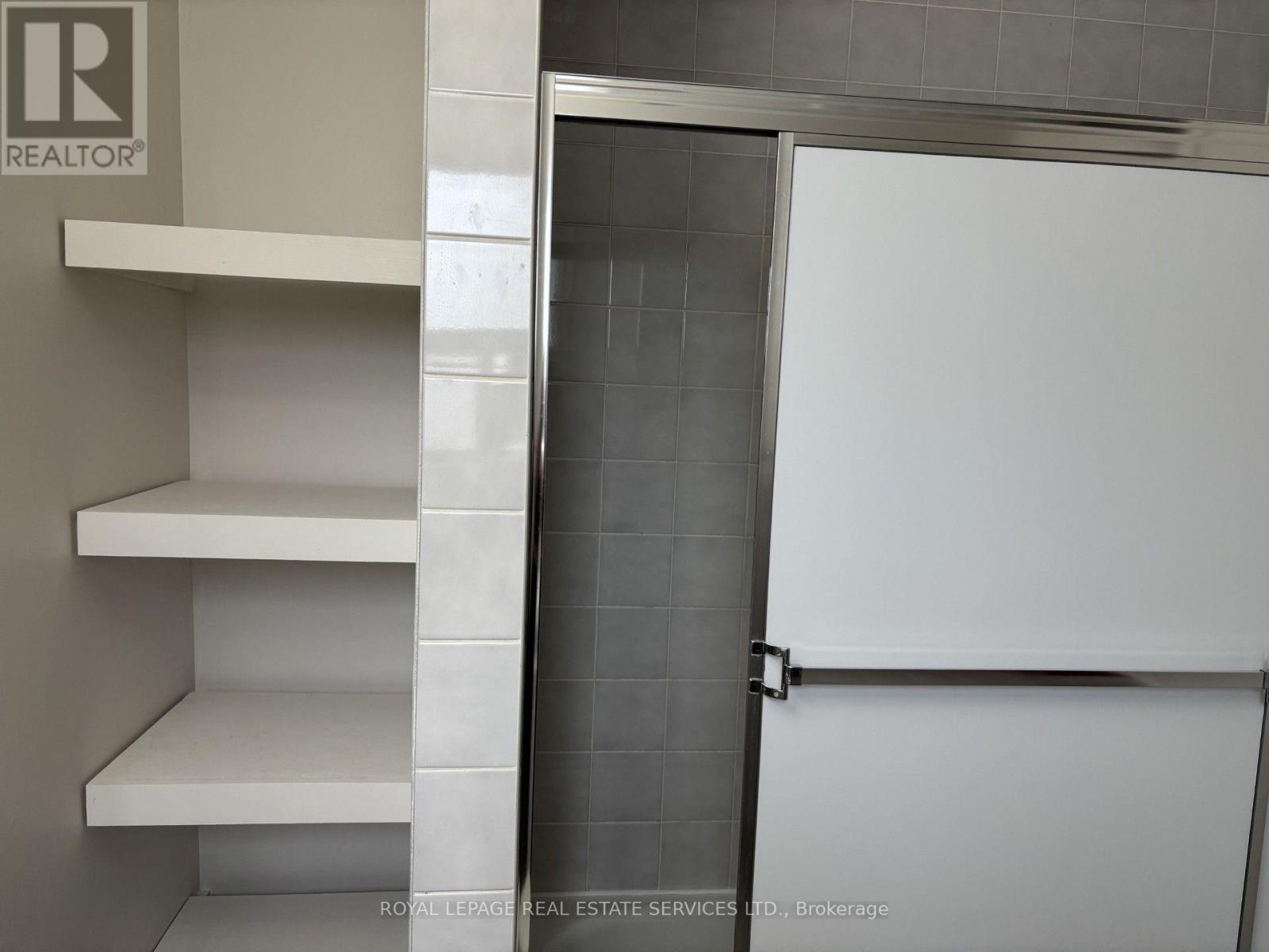 #A - 204 GLADSTONE AVENUE, Toronto (Little Portugal) — photo 6