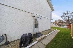 51 Ravenhill Road, Winnipeg, MB R2K3K4 Photo 25