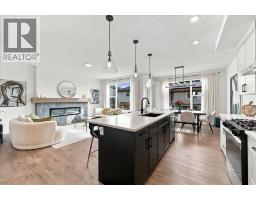 3pc Bathroom - 96 Heritage Court, Cochrane, AB T4C2N5 Photo 14
