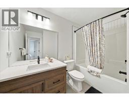96 Heritage Court, Cochrane, AB T4C2N5 Photo 38