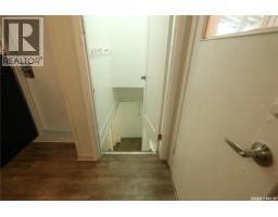 903 Robinson Street, Regina, SK S4T2M6 Photo 25