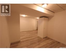 903 Robinson Street, Regina, SK S4T2M6 Photo 33