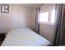 903 Robinson Street, Regina, SK S4T2M6 Photo 24