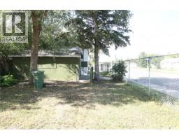 903 Robinson Street, Regina, SK S4T2M6 Photo 38