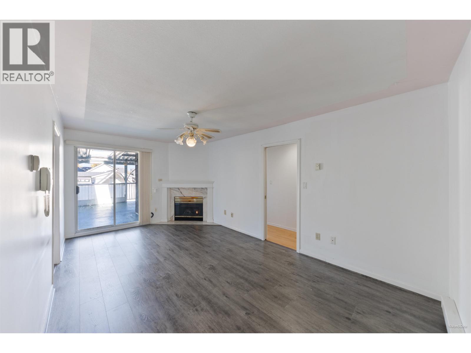 195 W 17TH AVENUE, Vancouver - Image 1