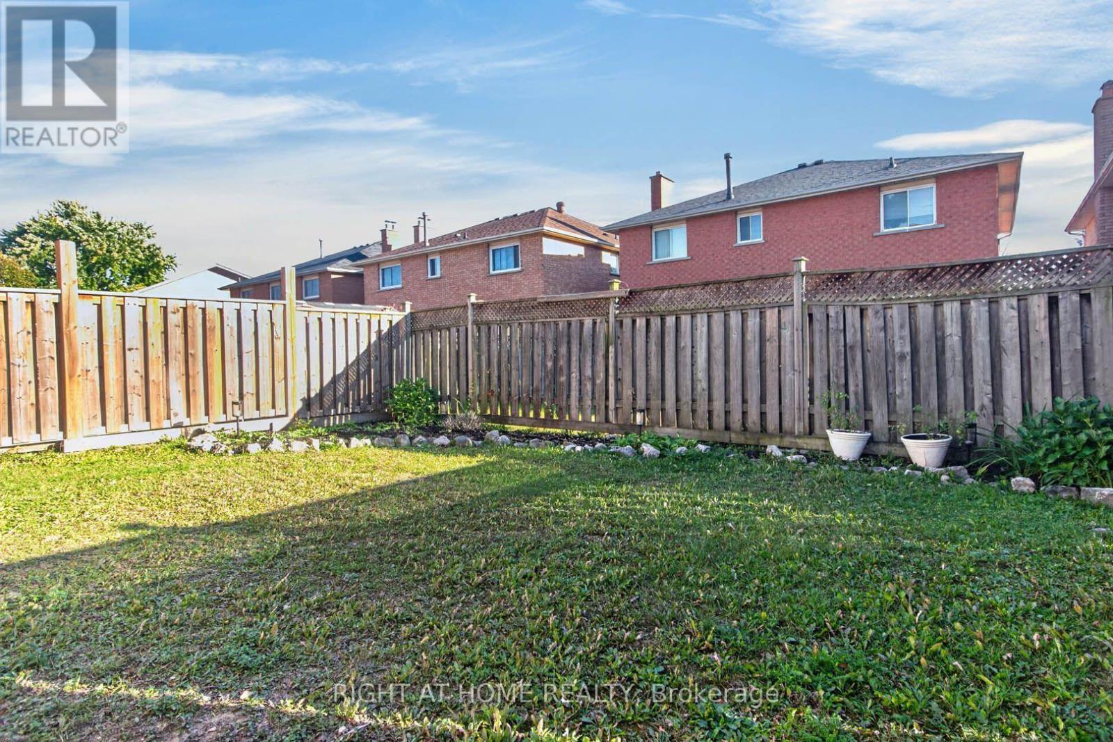101 Michigan Avenue, Brampton, ON photo 42