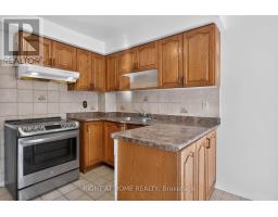 Family room - 101 Michigan Avenue, Brampton, ON L6Y4N6 Photo 8