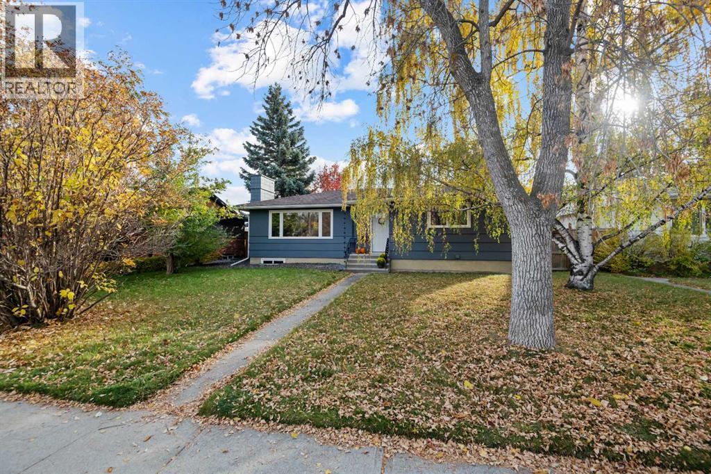 4207 5 Avenue SW, Calgary — photo 3