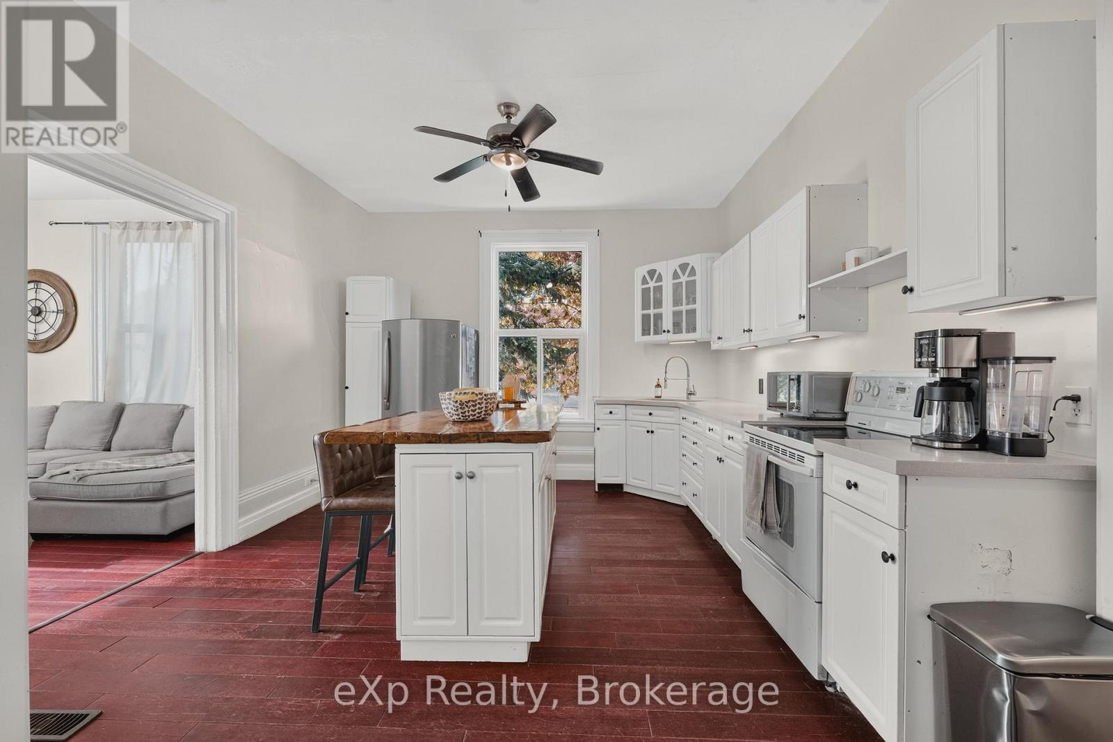 35 TORONTO ROAD, Grey Highlands — photo 8